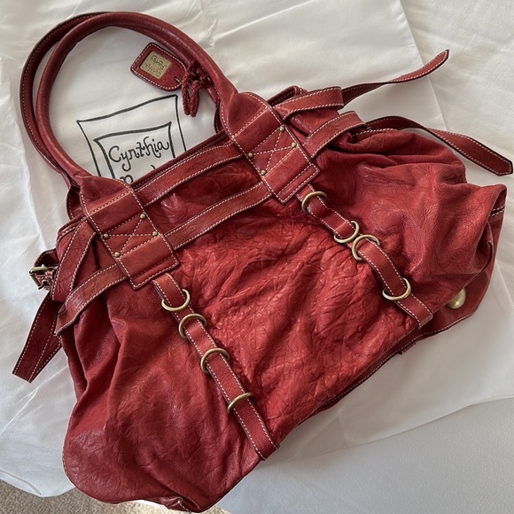 Gorgeous Soft leather large  handbag. Amazing stitching detail/brass accents. - Picture 2 of 11